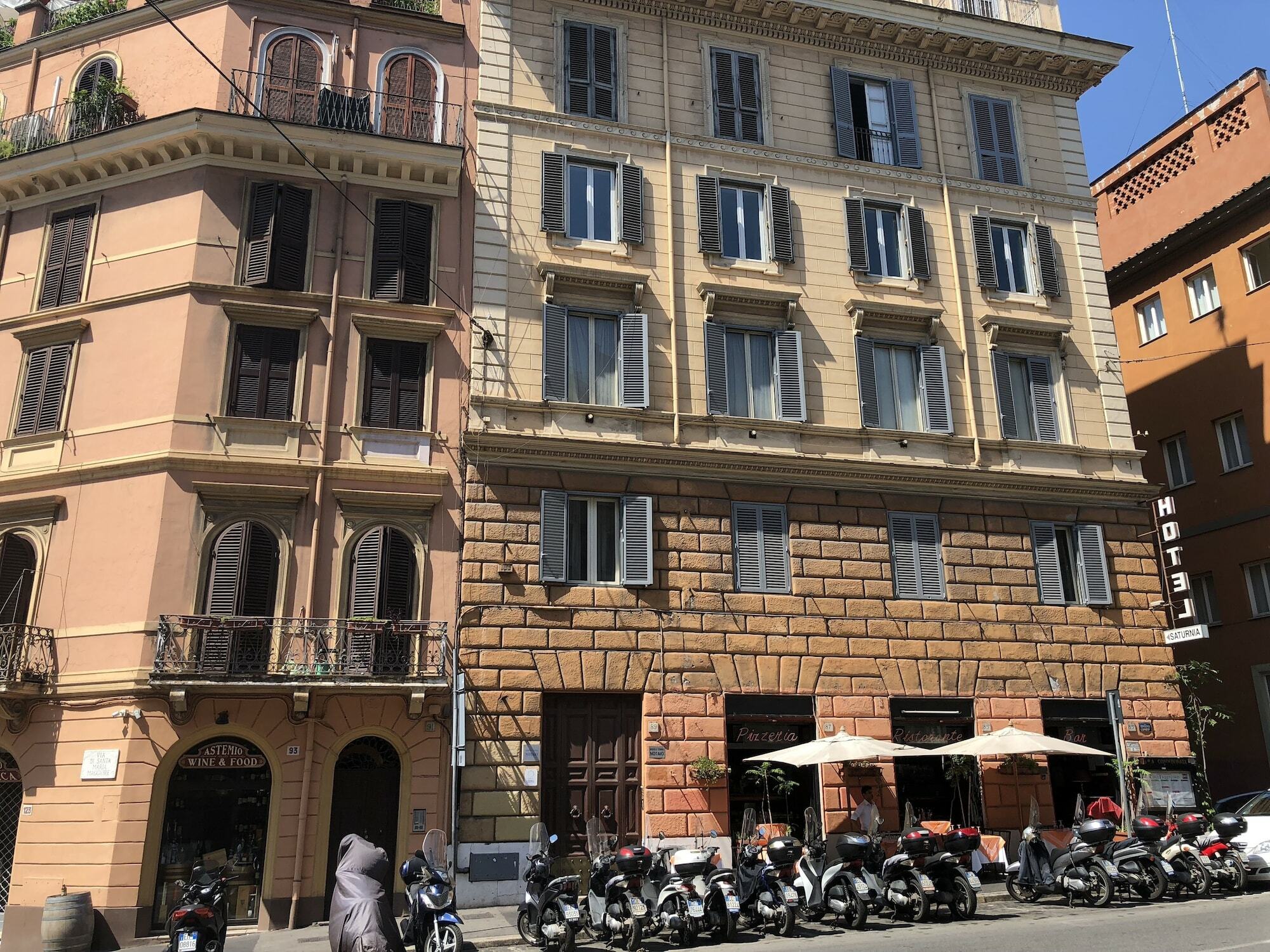 Elle Cavour Guest House Rome Bagian luar foto